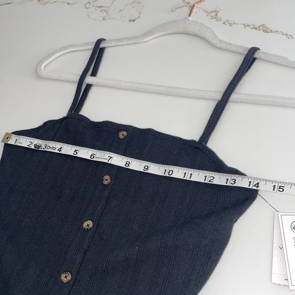 NWT Volcom Lived in Lounge Black Button-Up Women's Tank Top | M - Picture 8 of 10